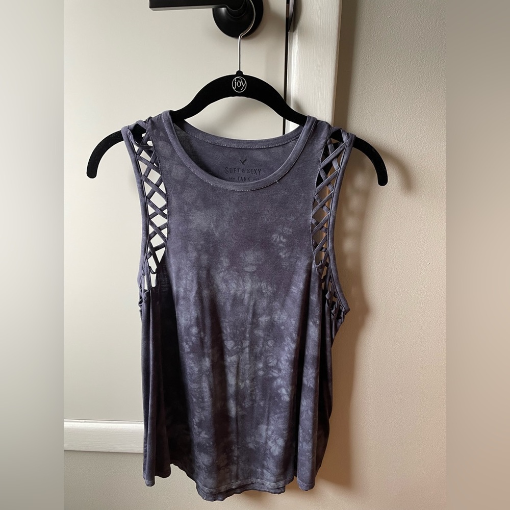 American Eagle Soft & Sexy  blue tie dye tank top in size medium.